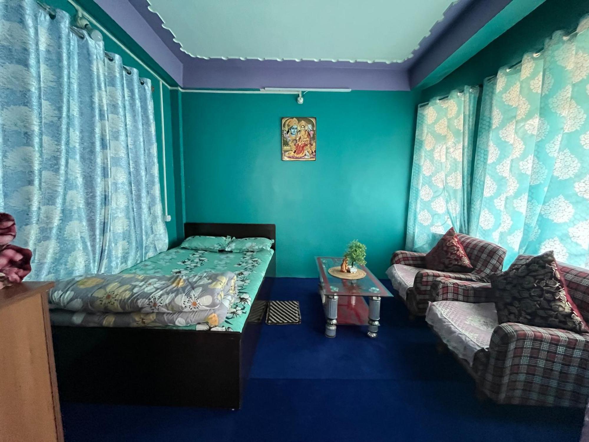 Pradhan Homestay Mirik - Homestay Beside Mirik Lake المظهر الخارجي الصورة